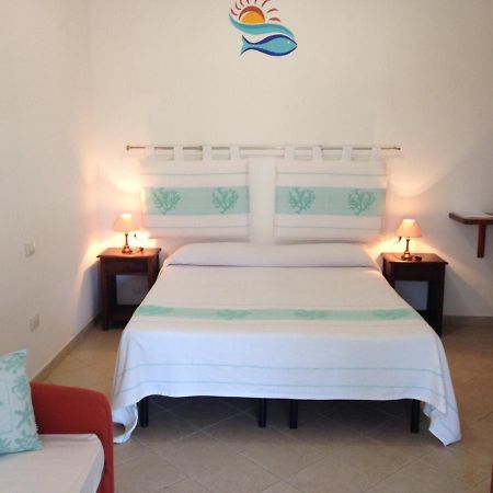 La Striscia Larga Bed & Breakfast San Pasquale Bagian luar foto