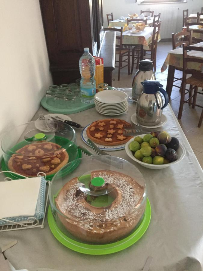 La Striscia Larga Bed & Breakfast San Pasquale Bagian luar foto