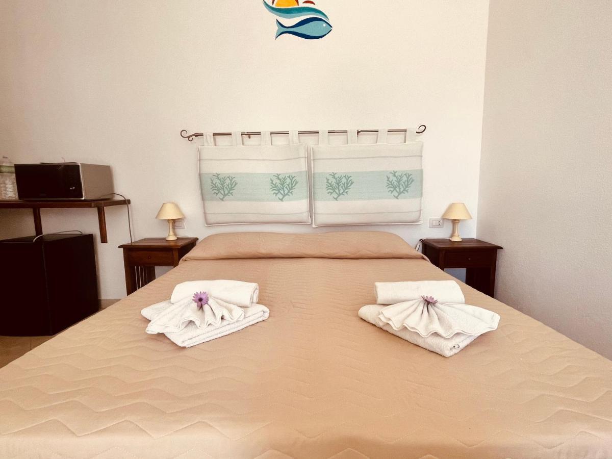 La Striscia Larga Bed & Breakfast San Pasquale Bagian luar foto